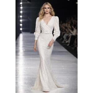 Badgley Mischka Puff Long Sleeve Popcorn Knit Sequin Gown White sz 4 NWT Bridal